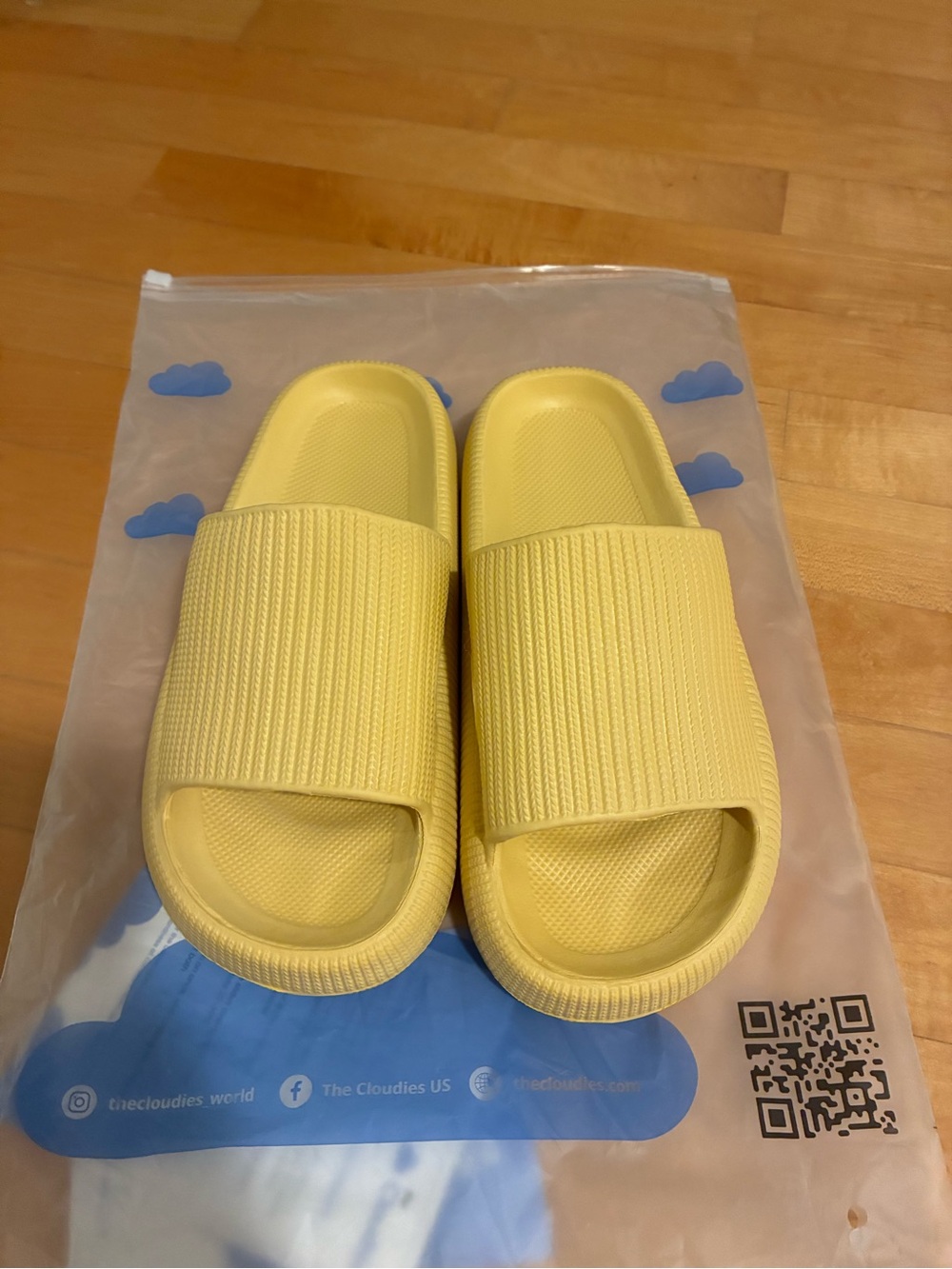 The Cloudies - Orthopedic Slippers With Extra Compressible Thick Sole